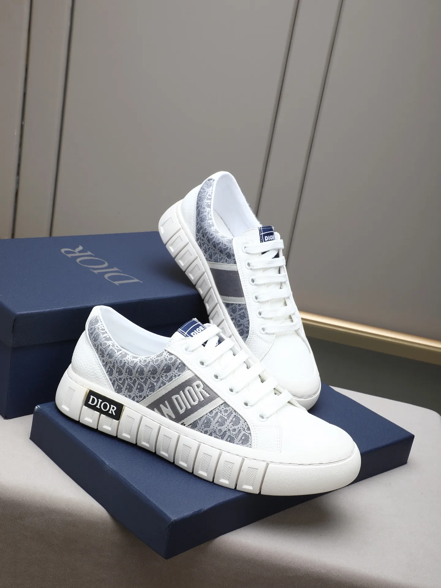 PP420 2025 latest Dior🆕The latest men's casual sports shoes, the upper is made of imported cowhide➕Dior special material! Breathable sheepskin. TPU ultra-soled, lightweight and wear-resistant! Size:38-44 (45 customized)